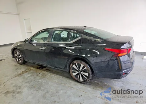 2021 Nissan Altima 2.5 Sv z USA, uszkodzony, nr VIN 1N4BL4DV6MN403976